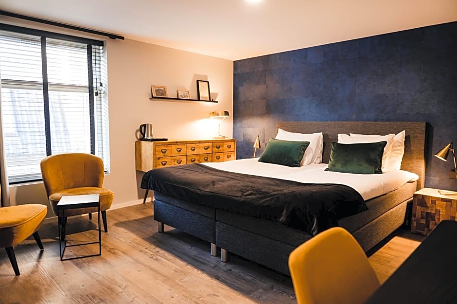 Photo 1 of 8 of Executive Twin Room