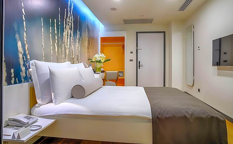 Tav Airport Hotel Izmir