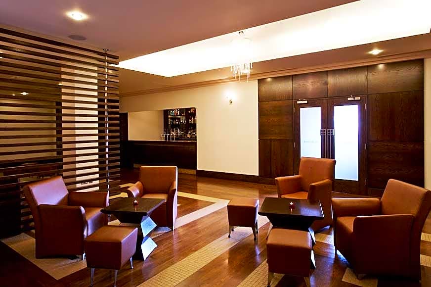 The Crown London, WorldHotels Distinctive