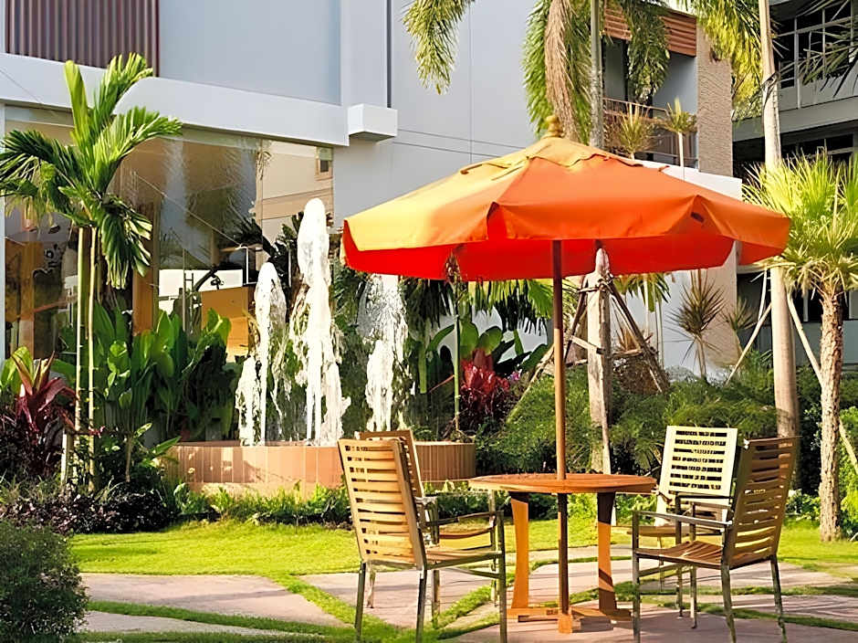 CRYSTAL JADE  RAYONG HOTEL