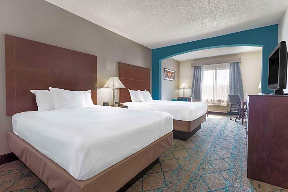 La Quinta Inn & Suites by Wyndham Columbus West - Hilliard