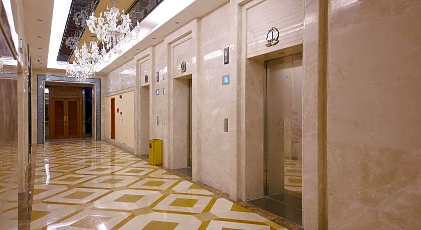 Louidon Mega Apartment Hotel Of Kam Rueng Plaza