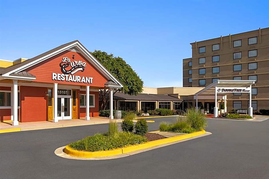 DoubleTree by Hilton Laurel