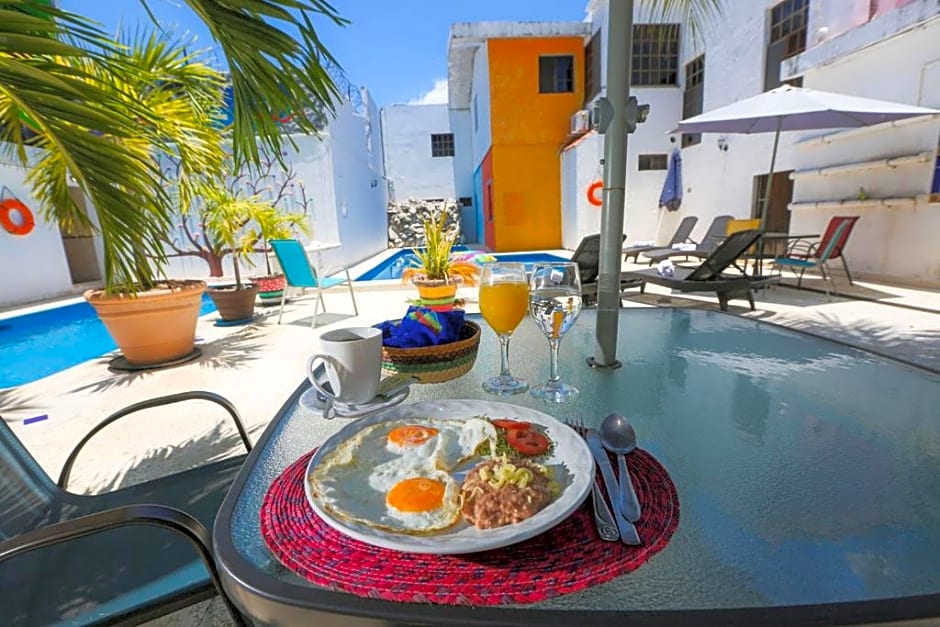 Íkaro Suites Colonial