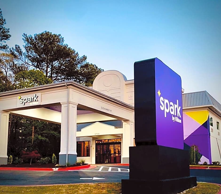 Spark by Hilton Duluth