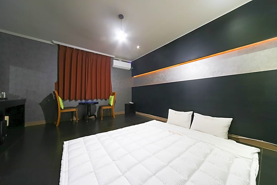 Gyeongju bulgooksa W Drive-in Motel