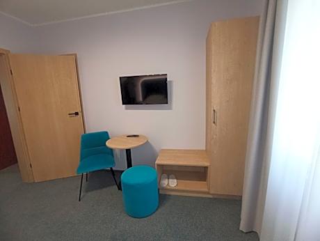 Apartment with Lake View