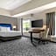 Hampton Inn & Suites Pittsburgh-Meadow Lands