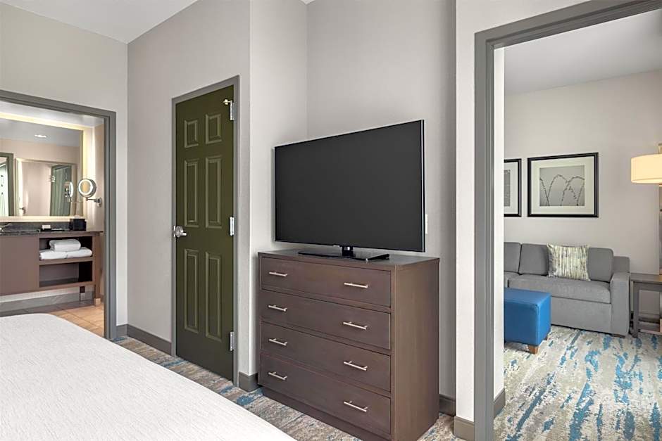 Embassy Suites By Hilton Charlotte/Ayrsley