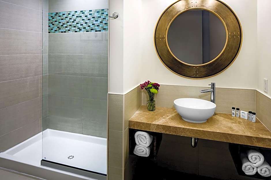 Watt Hotel Rahway Tapestry Collection by Hilton