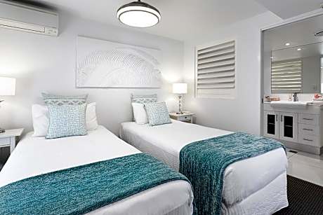 Deluxe Suite with River View