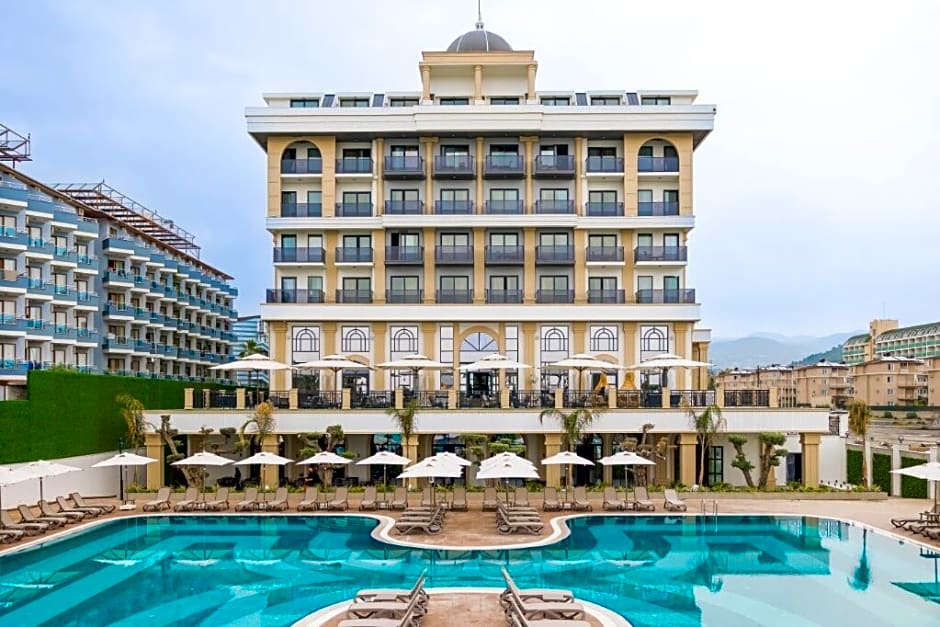 Serenity Queen Hotel