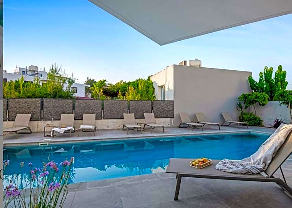 Olive Shared Pool Apartments