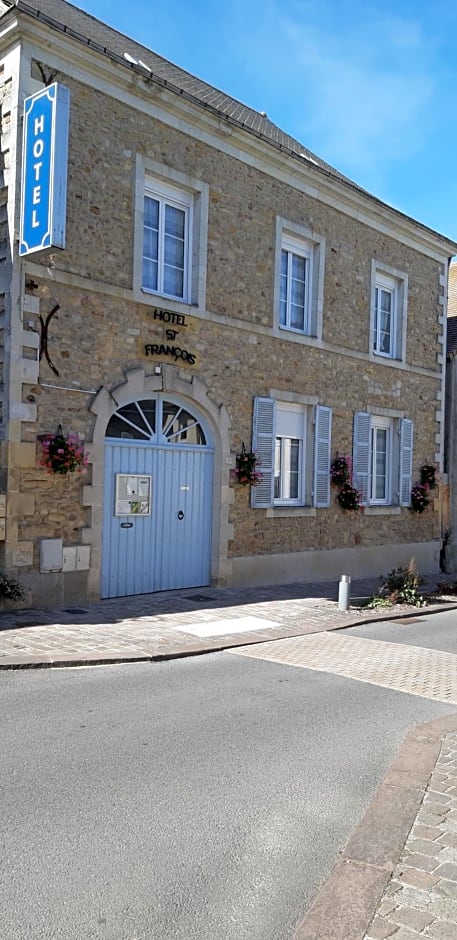 Hotel Saint François Précigné Soirée étape sur demande Proche Sablé-sur-Sarthe