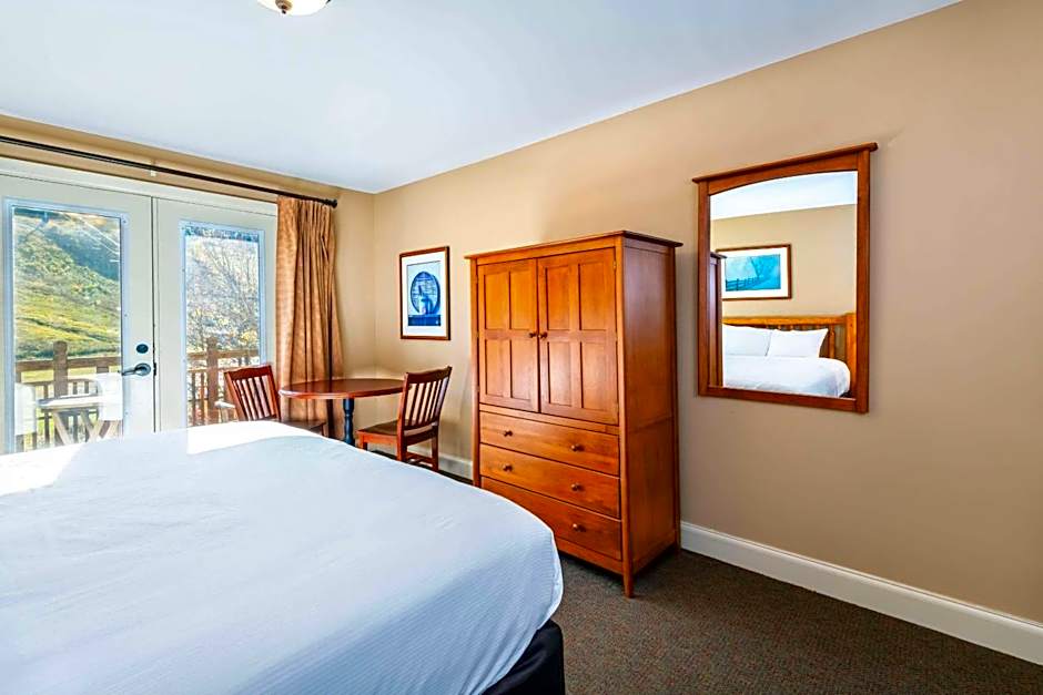 Calabogie Peaks Resort, Ascend Hotel Collection