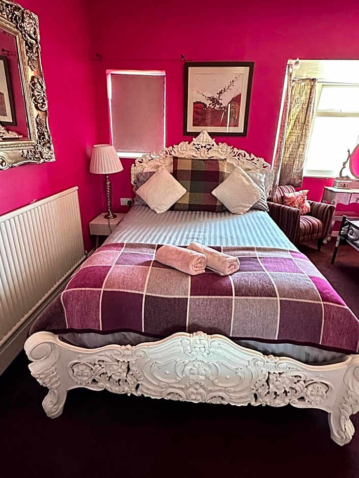 M and J Guest House