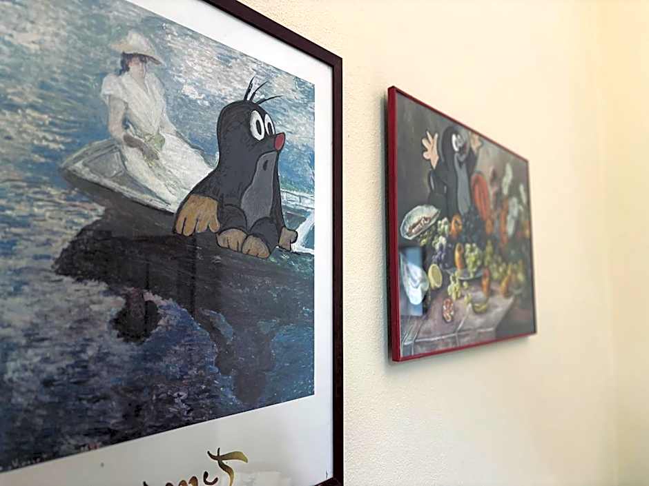 KRTEK , 2 Beds, Theme Room, Free Parking