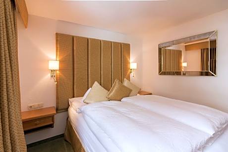 1 Double Bed or 2 Beds