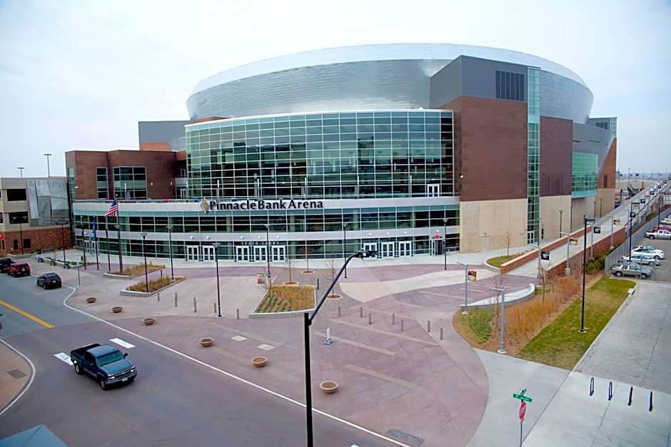 Holiday Inn Express & Suites Lincoln I - 80 By IHG