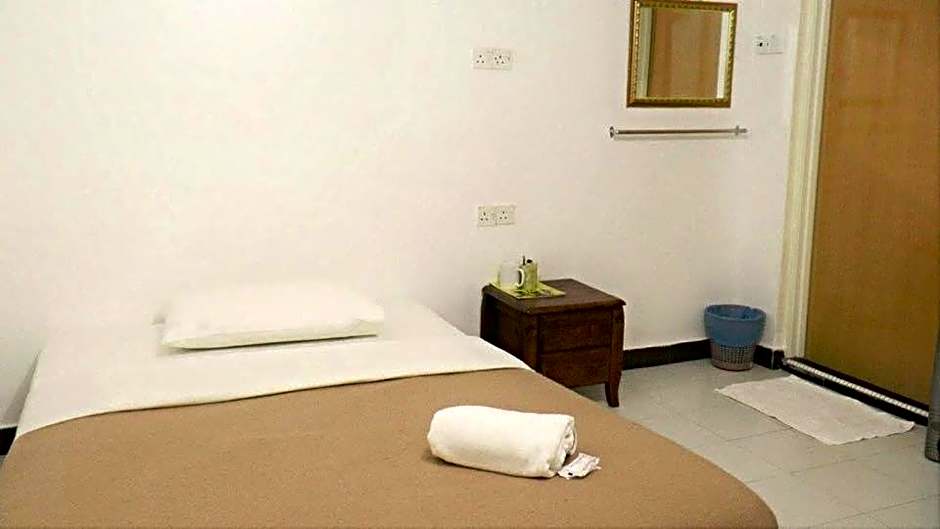 CasaPelindung Guesthouse