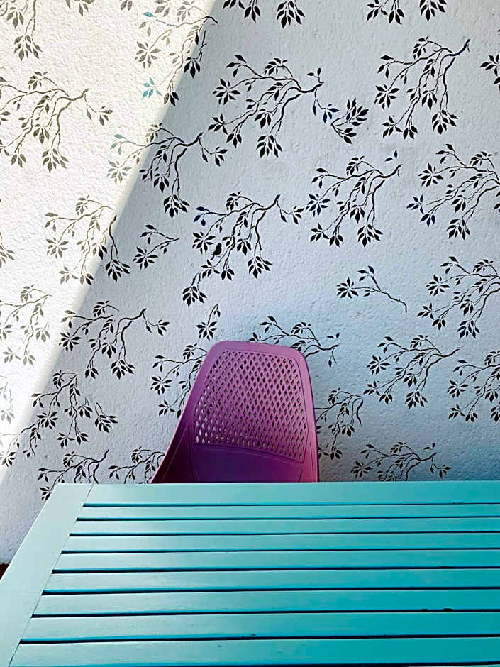 The Hedge Guesthouse