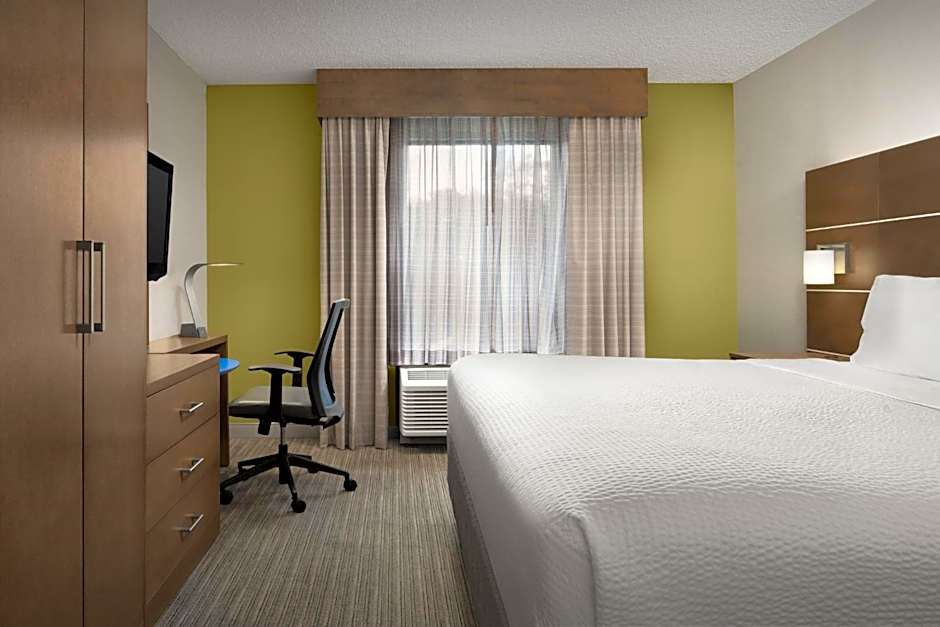 Holiday Inn Express Andover North - Lawrence By IHG