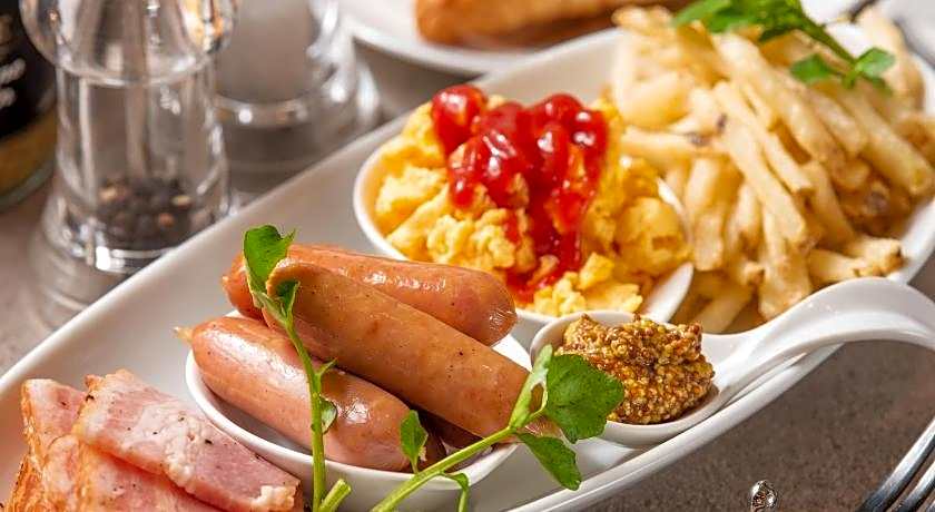 Apa Hotel Ochanomizu-Ekikita