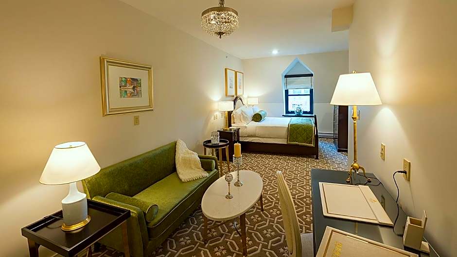 Sydney Boutique Inn & Suites