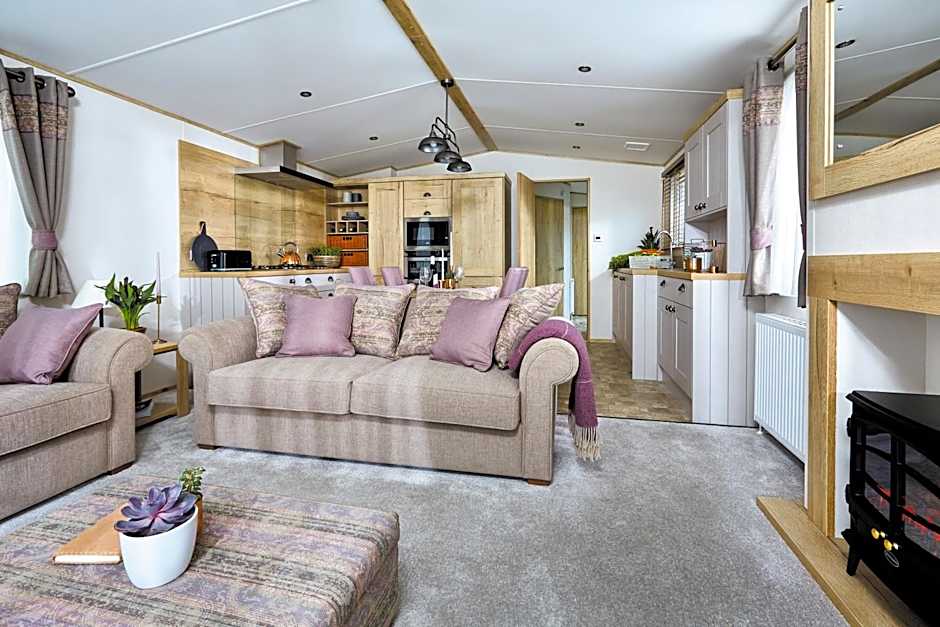 Platinum Holiday Caravan