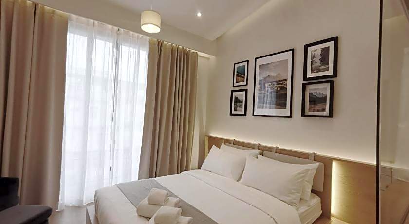 Double Bed Hotel