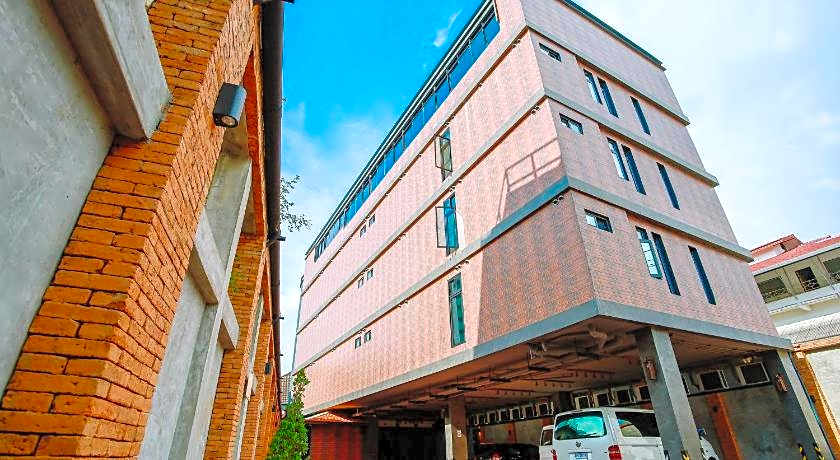 Wangchang Hotel – Chang Khlan, IA