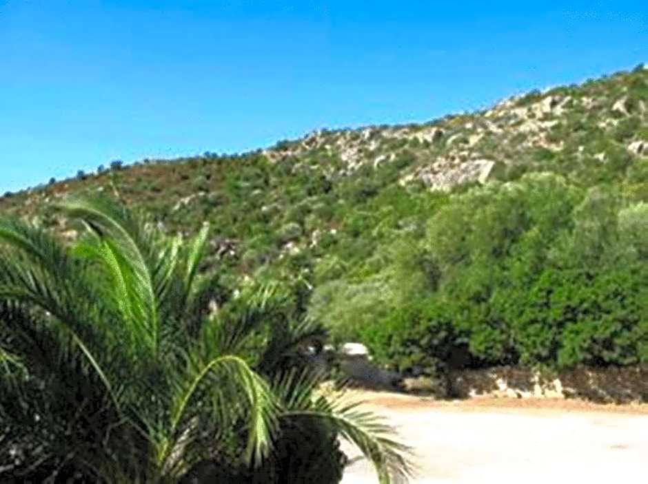 Hotel Turismo Rurale Montitundu