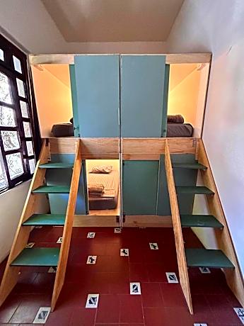 Bed in 4-Bed Mixed Dormitory Room
