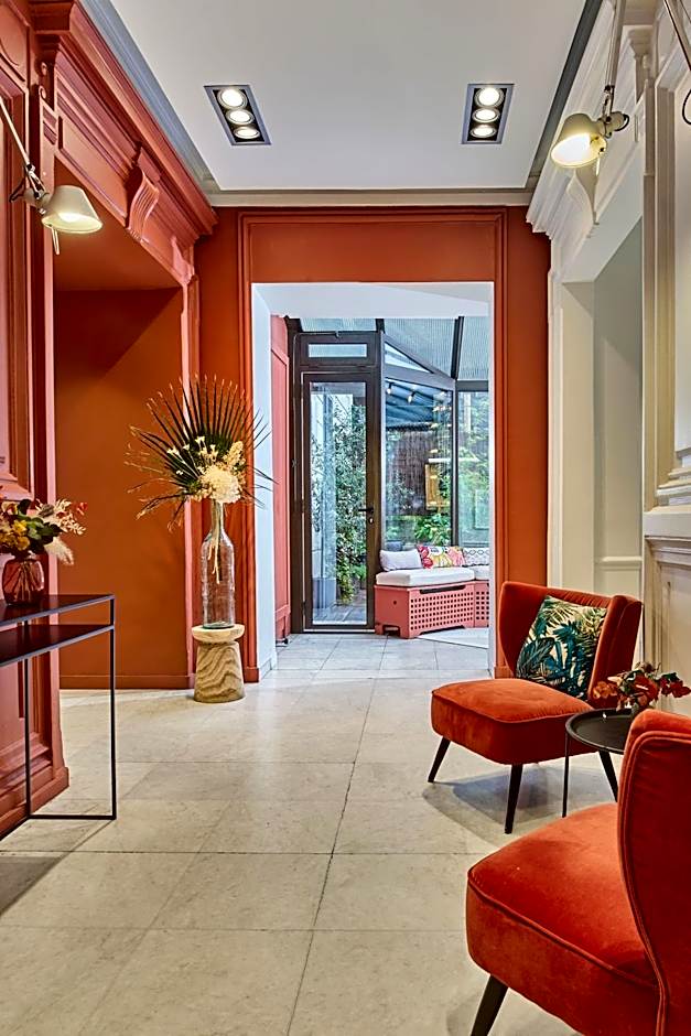 Hotel Cervantes by Happyculture