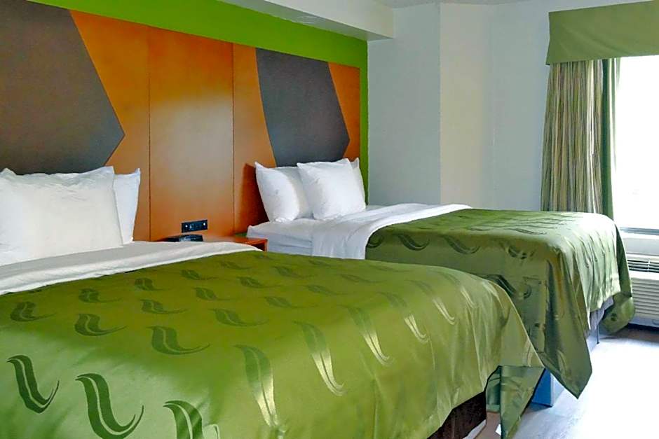 Quality Inn & Suites Raleigh North