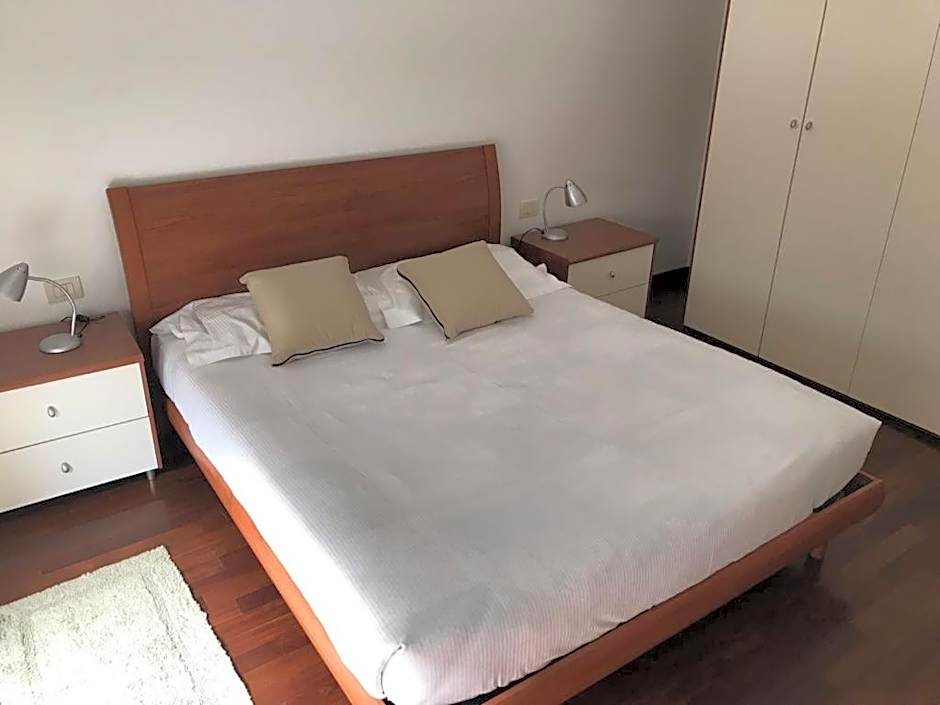 HLL Hotel Lungolago Lecco