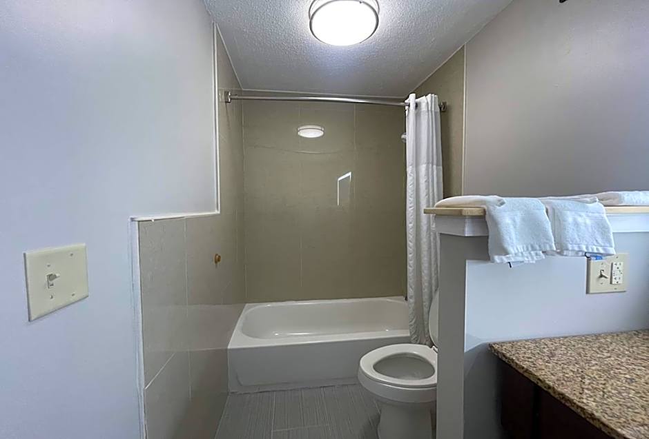 Days Inn & Suites by Wyndham York