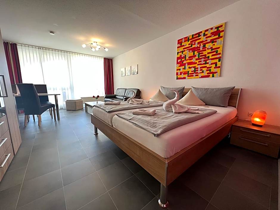 Schloss Kirchham Appartement - & Wellnessanlage