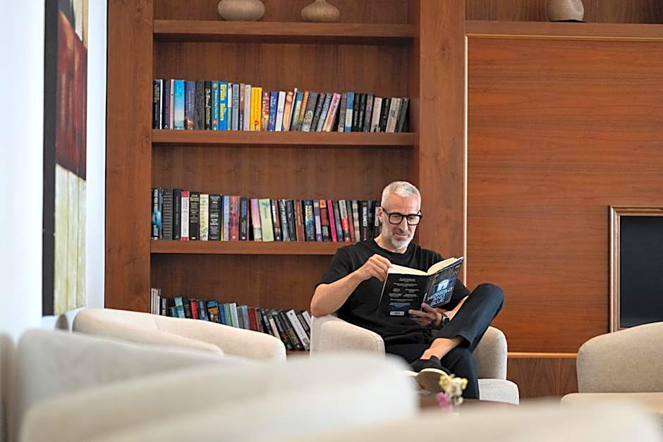 The King Jason Paphos - Designed for Adults