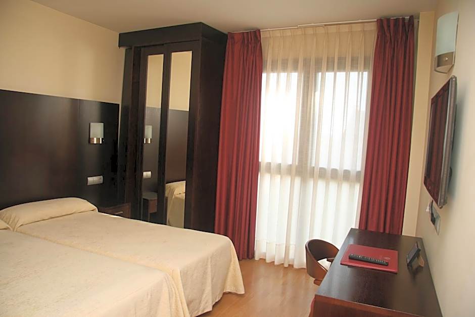 Hotel 44