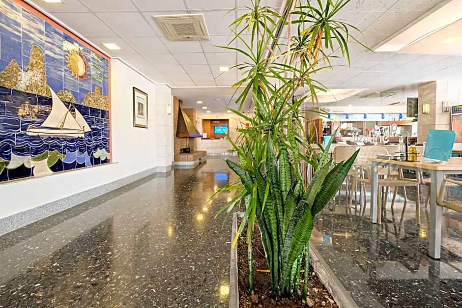 azuLine Hotel S'Anfora & Fleming