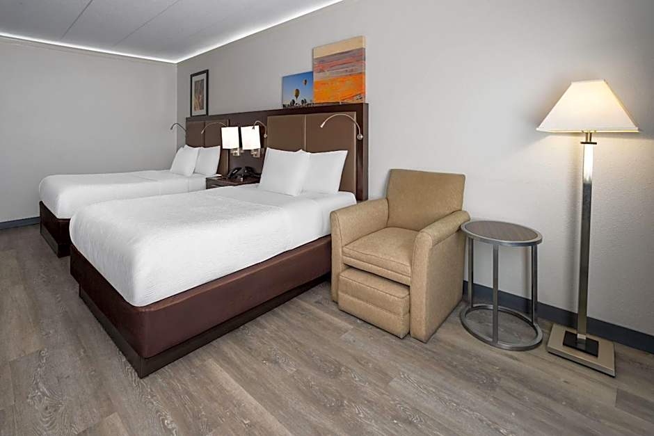 Baymont by Wyndham Lancaster PA Dutch Country