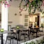 Hippocampus Hotel