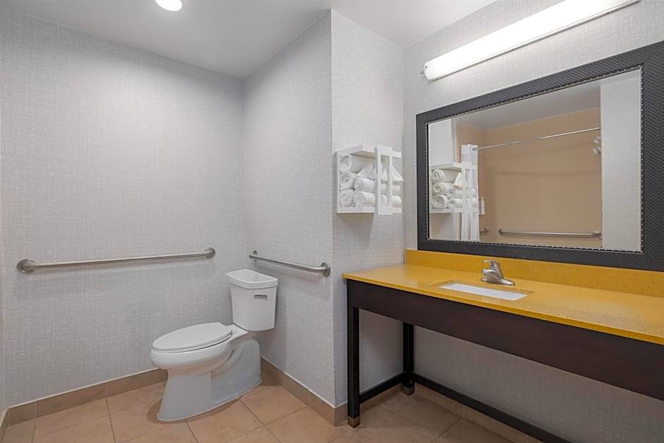Hampton Inn Pleasanton