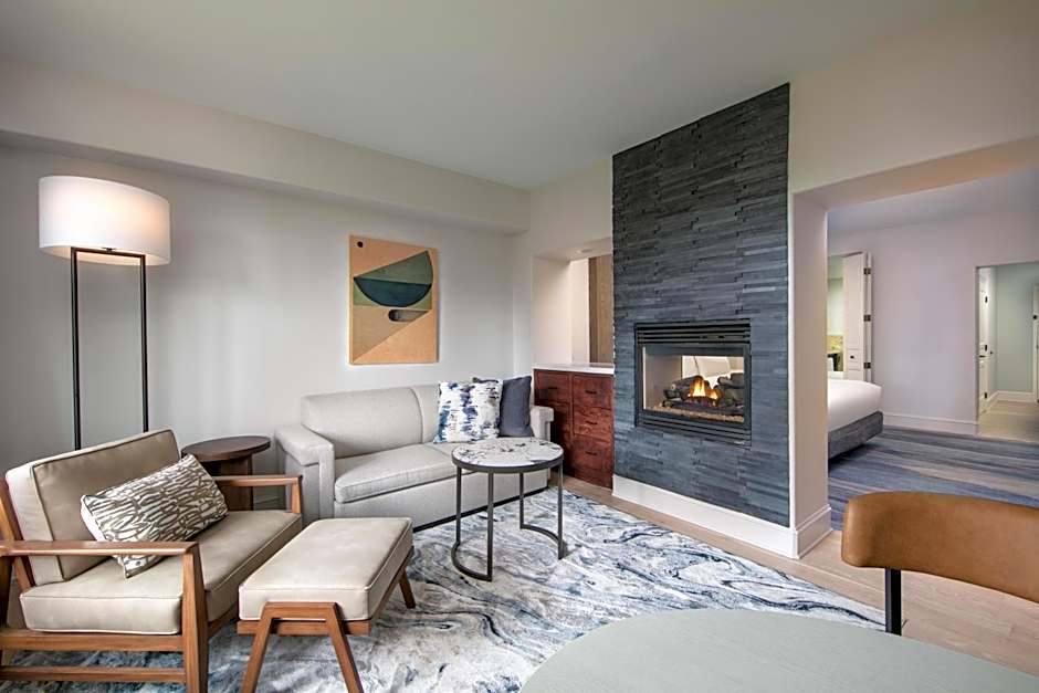 The Westin Sacramento Riverfront Hotel & Spa