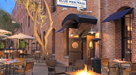 Argonaut Hotel