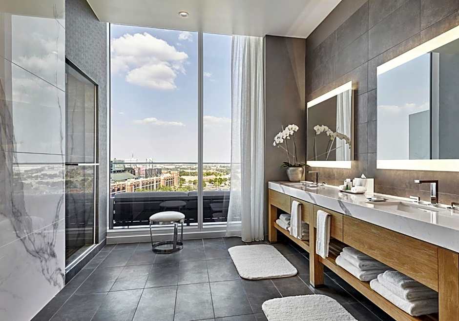 Live! by Loews - Arlington, TX