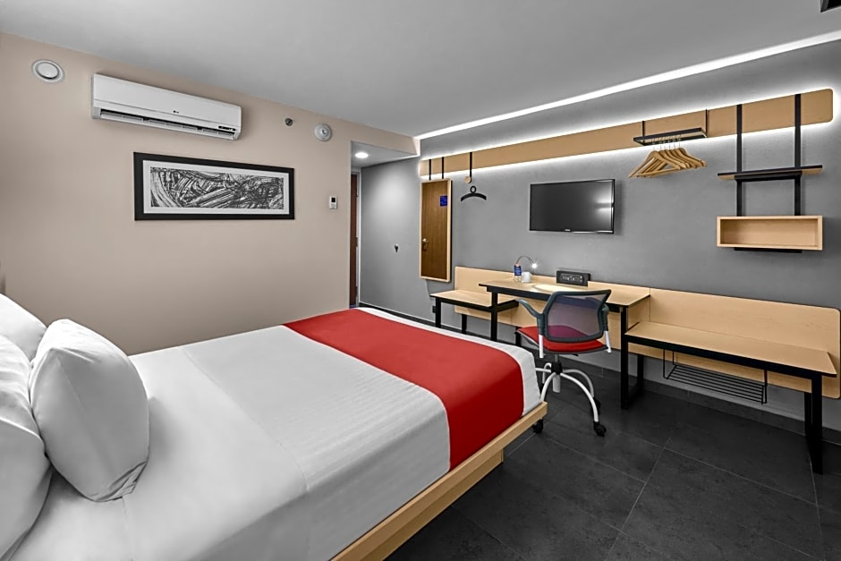 City Express by Marriott La Paz