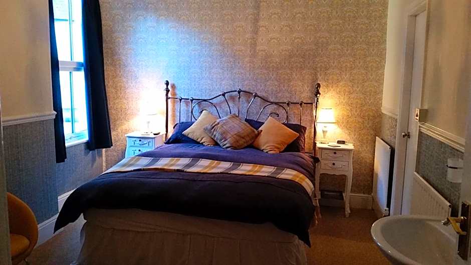 Brooklands Guest House