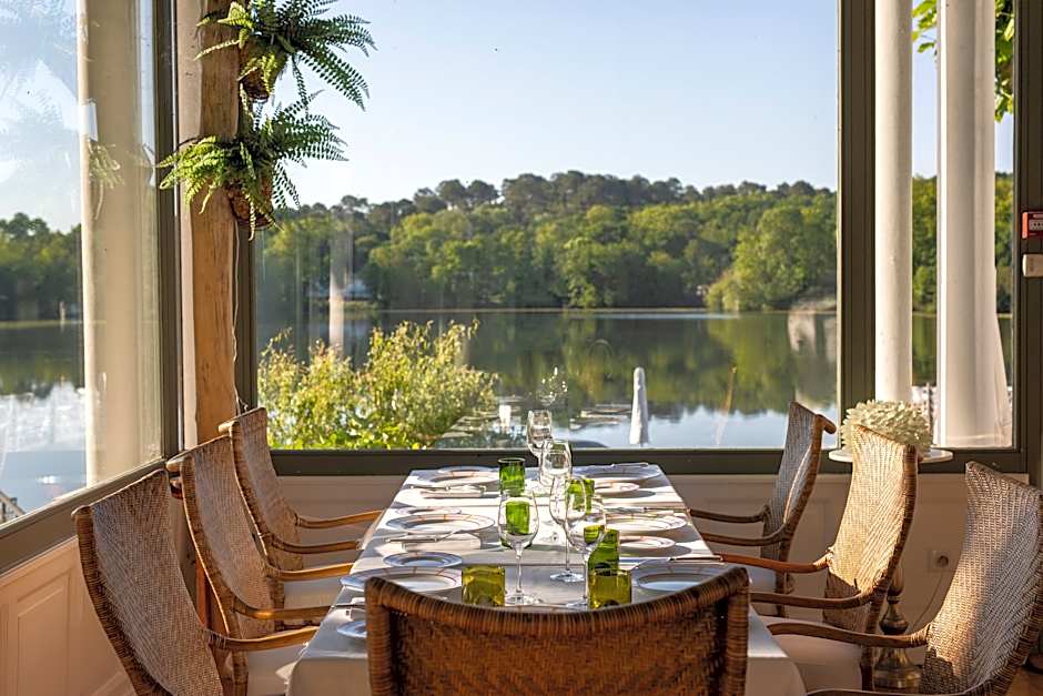 Brindos Lac & Château